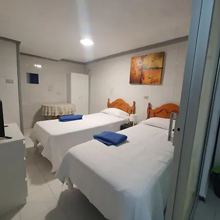 Pensjonat Low Cost Wifi Free Playa del Inglés