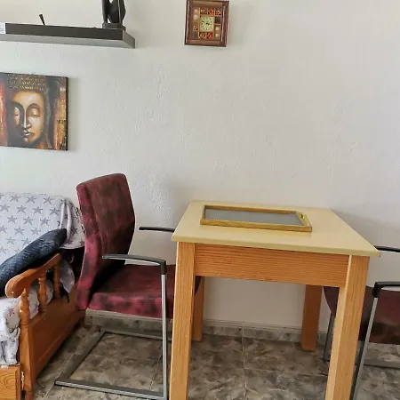 Pensjonat Low Cost Wifi Free