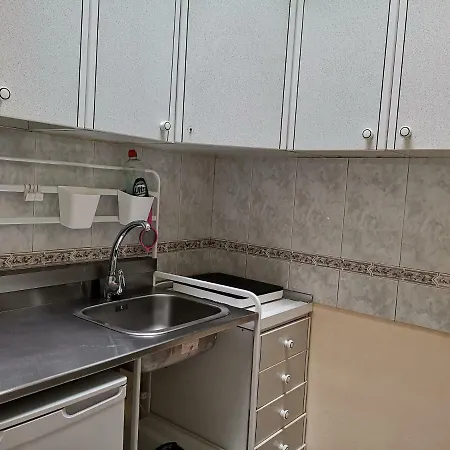 Low Cost Wifi Free Guest house Playa del Ingles (Gran Canaria)